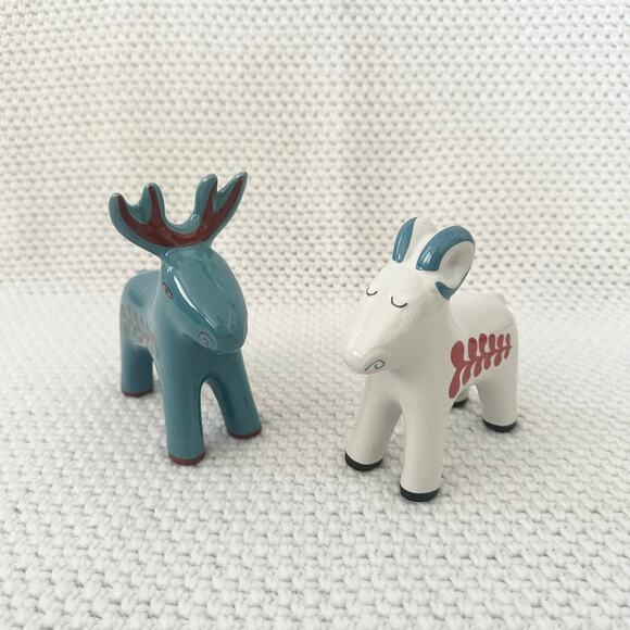 IKEA Vinterfint Set of 2 Ceramic Deer Goat White Blue Folk Figurines 2022 - Picture 3 of 6